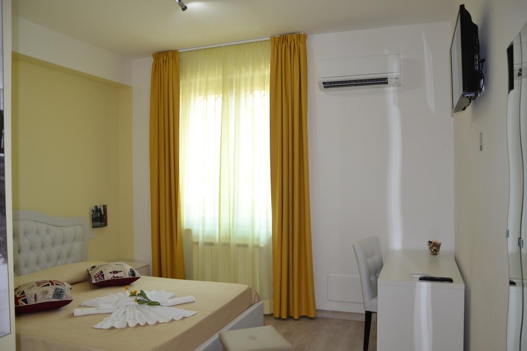 Fly In The World B&B Fiumicino Pokój zdjęcie