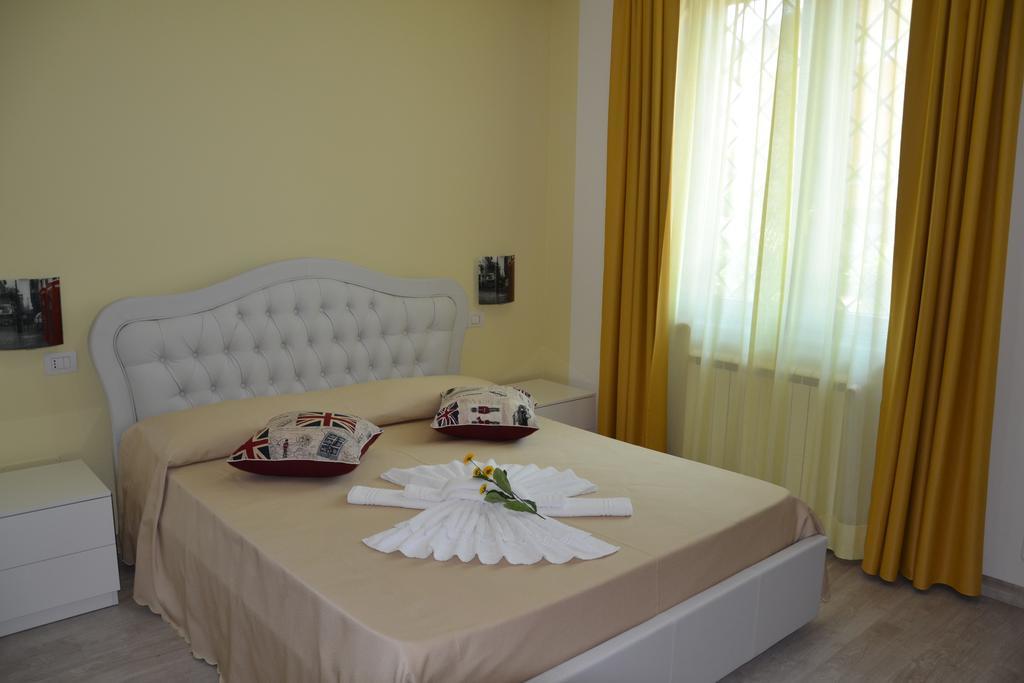 Fly In The World B&B Fiumicino Pokój zdjęcie